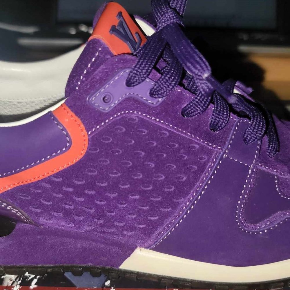 Rare find, Louis Vuitton well cared for, looks brand new.